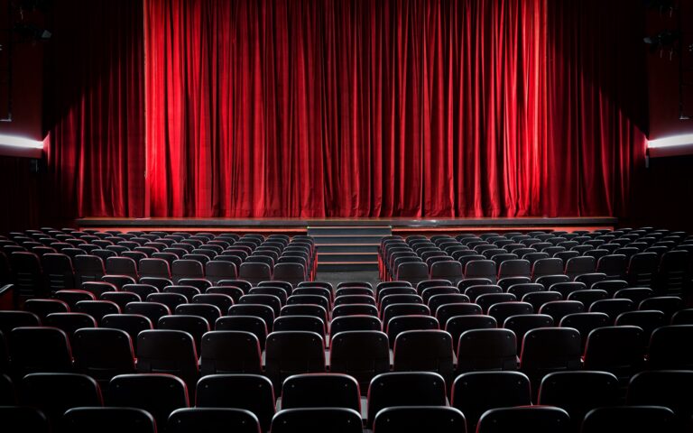 Στο νοσοκομείο γνωστή Ελληνίδα ηθοποιός