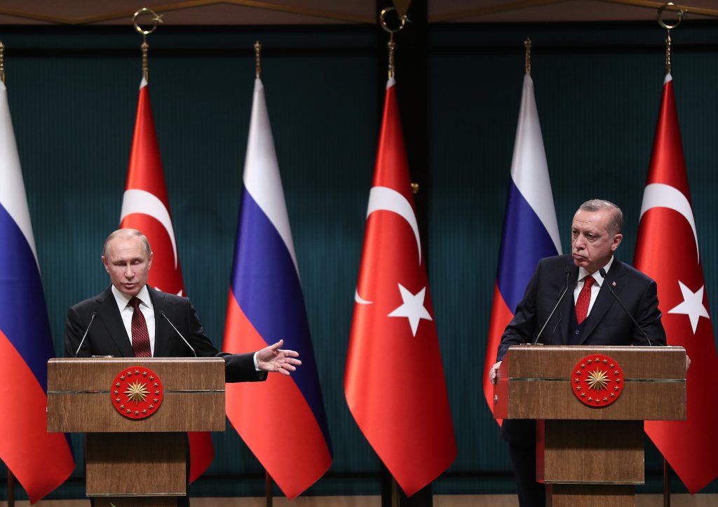 Ώρα Ακούγιου: Πως η Ρωσία βοηθά την Τουρκία να γίνει πυρηνική δύναμη