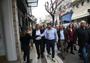 Ανδρουλάκης: «Αφήστε τις θεωρίες συνωμοσίας κ. Μητσοτάκη – Απαντήστε για το κομματικό ρουσφέτι του σταθμάρχη»