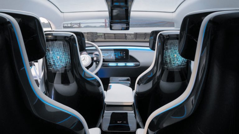 Η εμπειρία του Μπιλ Γκέιτς με αυτόνομο όχημα και η πρόβλεψη