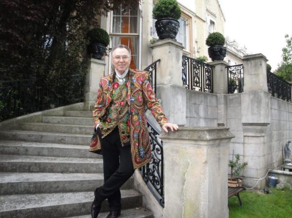 Ρωσία: Πέθανε  ο «κόκκινος Dior» της μόδας Βιάτσεσλαβ Ζάιτσεφ