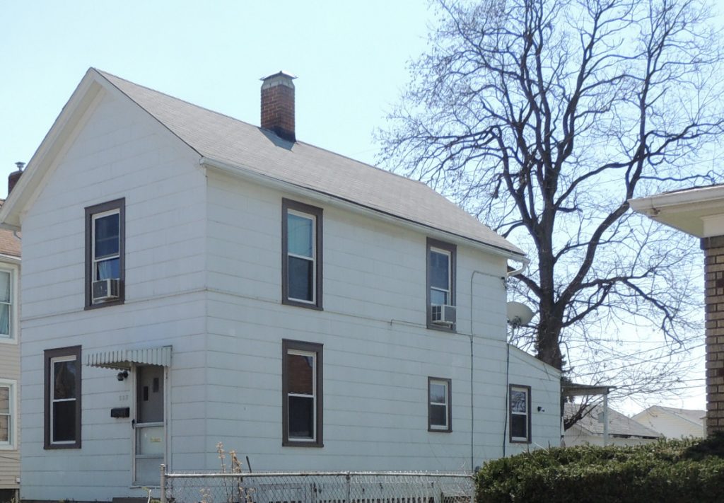 Το πιο φριχτό έγκλημα που έγινε ποτέ το Πάσχα – Εκτέλεσε 11 συγγενείς του σε πέντε λεπτά