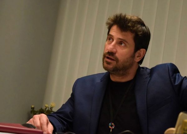 Αλέξης Γεωργούλης: «Εγώ το παιδί μου το ξέρω» – Η μητέρα του για τις καταγγελίες