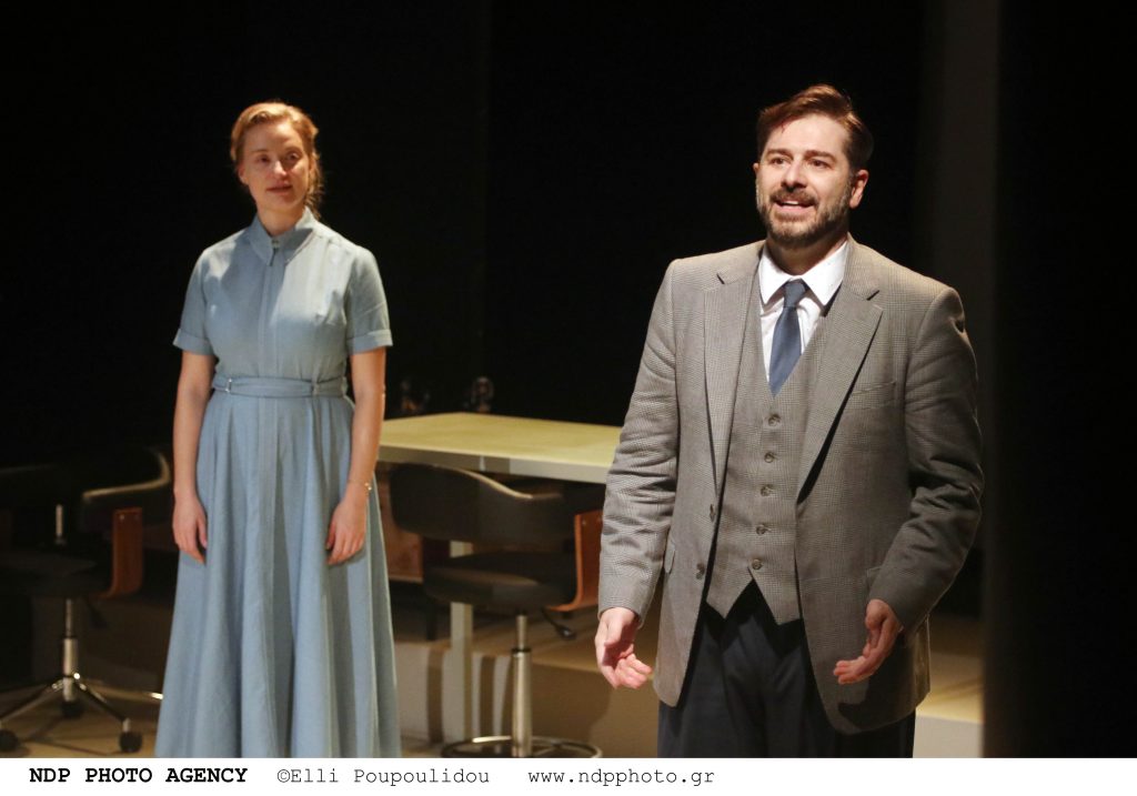 Λένα Δροσάκη – Αλέξανδρος Μπουρδούμης: Πήγαν και έφυγαν μαζί από το θέατρο μετά τη «βόμβα» για τον χωρισμό