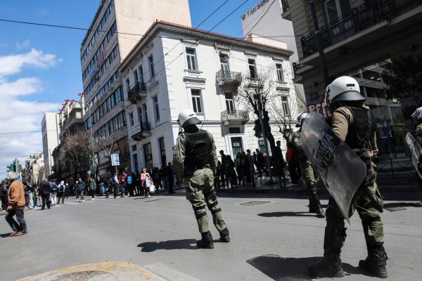 Επεισόδια στην ΑΣΟΕΕ: Οι αστυνομικοί διώκονται γιατί παραβίασαν τις εντολές, λέει η ΕΛ.ΑΣ