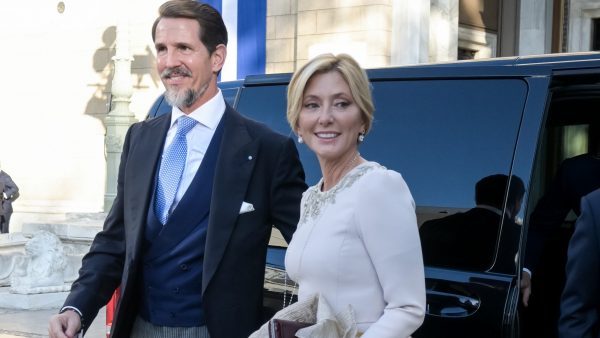 Παύλος Γλύξμπουργκ: Πάσχα αλά ελληνικά με αρνί και κοκορέτσι στα Χάμπτονς