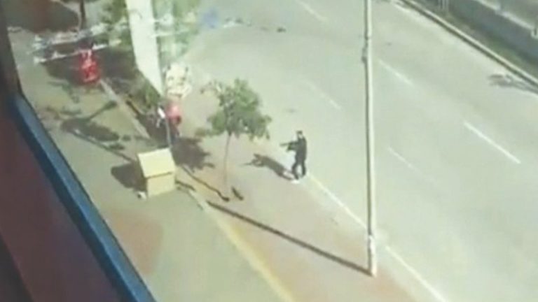 Τουρκία: Ένοπλη επίθεση στα γραφεία του AKP στα Άδανα