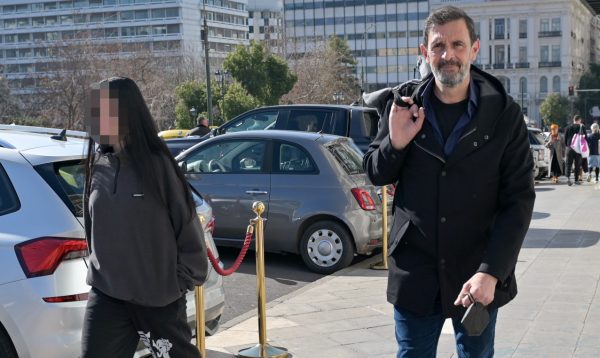 Ο Λεωνίδας Κακούρης με την κόρη του | @ AGGELOS ANT LIGKAS