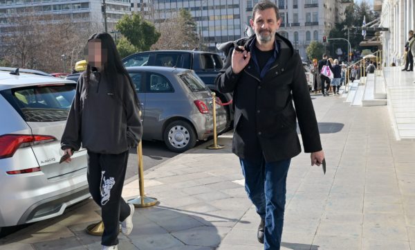 Ο Λεωνίδας Κακούρης με την κόρη του | @ AGGELOS ANT LIGKAS