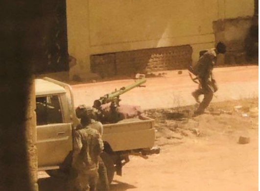 Πληροφορίες για δύο Έλληνες τραυματίες στο Σουδάν