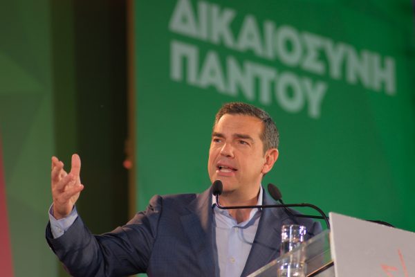 Αλέξης Τσίπρας: Αστείο να ντύνεται ΣΥΡΙΖΑ ο Μητσοτάκης – Σε όλα τα κρίσιμα τα έχει κάνει χειρότερα