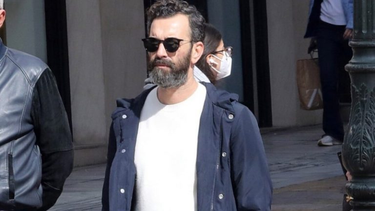 Άγγελος Μπράτης: Στο νοσοκομείο ο σχεδιαστής μόδας – Τι συνέβη;