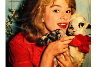 Αλίκη Βουγιουκλάκη: Οι πασχαλινές ευχές της Ελληνίδας σταρ