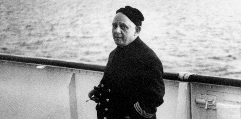 «Φαίνεται πια πως τίποτα δε μας σώζει» – «Ξέρω κάτι που μπορούσε, Καίσαρ, να σας σώσει»: Ποιος είναι ο Καίσαρ στο ποίημα του Καββαδία