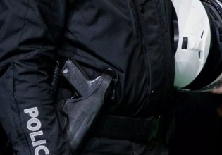 Ρέθυμνο: Όρθιος μετά το χειρουργείο ο αστυνομικός που ακρωτηριάστηκε σε τροχαίο