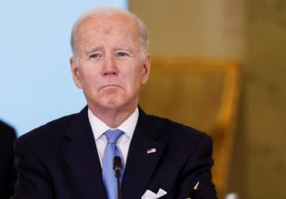 Μπάιντεν: Στο χαμηλότερο ποσοστό απόδοχής από τότε που ξεκίνησε – Ποιος ο λόγος