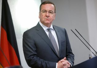 Γερμανία: «Δεν είναι τώρα η στιγμή να αποφασίσουμε» ένταξη της Ουκρανίας στο ΝΑΤΟ