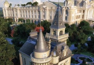 Burj al Babas: Η πόλη – φάντασμα της Τουρκίας με τα μίνι κάστρα που θυμίζουν Disney