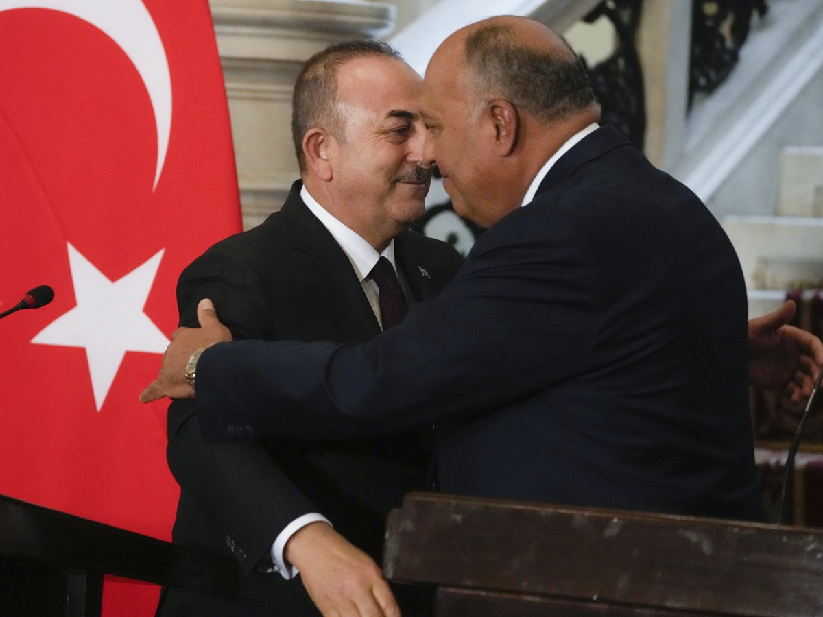 Τουρκία – Αίγυπτος βαδίζουν τον δύσκολο δρόμο της εξομάλυνσης