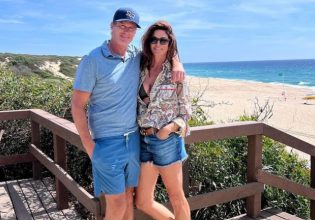 Σίντι Κρόφορντ: Δημόσια ερωτική εξομολόγηση στον επί 25 χρόνια σύζυγό της