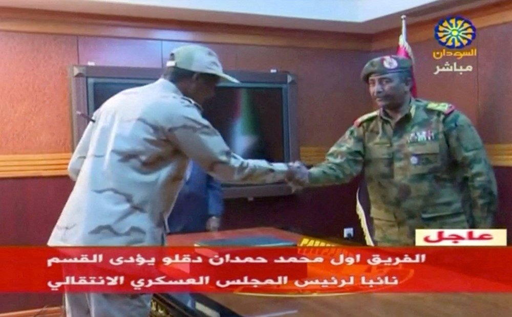 Σουδάν: «Ο αντίπαλός μου είναι προδότης, αλλά μπορώ να διαπραγματευτώ μαζί του»