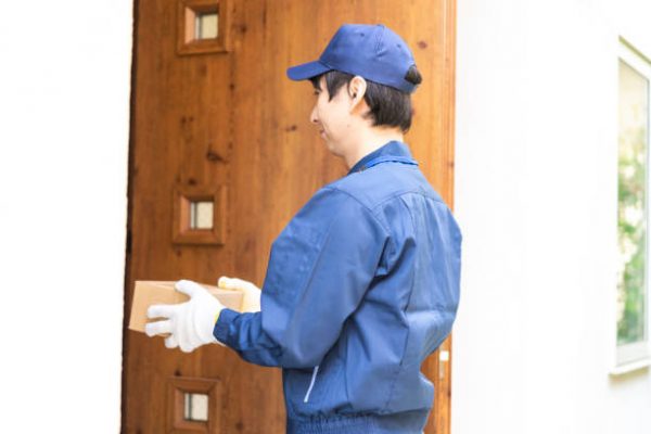 Παραγγέλνουν online και δεν παραλαμβάνουν ποτέ – Η συμπεριφορά που έχει διχάσει το TikTok