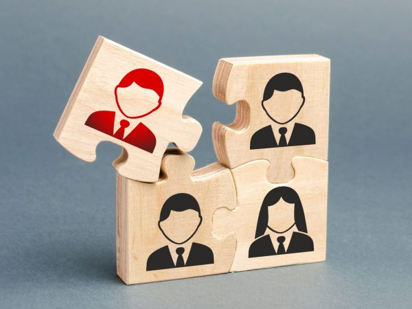 Απολύσεις: Περισσότερες από 500.000 θέσεις έχουν χαθεί από τον Οκτώβριο του 2022