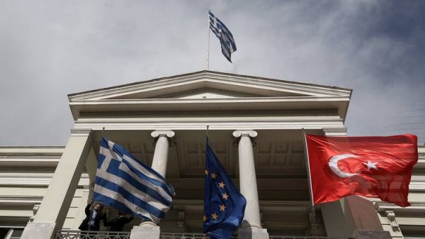 Ψυχραιμία με τη «στροφή»