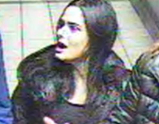Γυναίκα επιτέθηκε σεξουαλικά σε άνδρα στο μετρό - Την ψάχνει η Αστυνομία