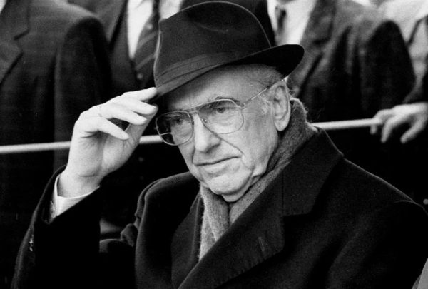 Ανδρέας Παπανδρέου: Η Μαρίνα Βερνίκου αποκαλύπτει το παρασκήνιο της δημοπράτησης των γυαλιών του – Πωλήθηκαν για 25.000 ευρώ