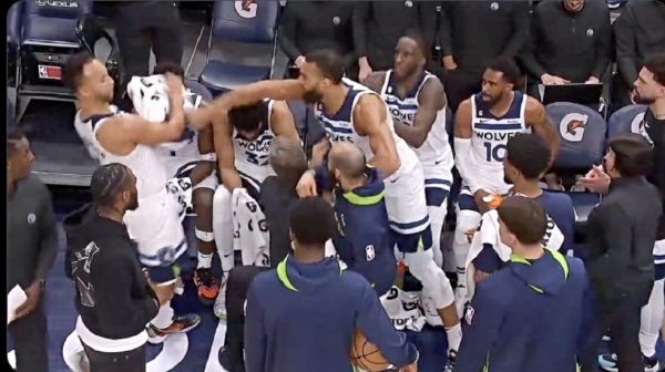 Άντερσον σε Γκομπέρ: «Θα σε βγάλω νοκ άουτ»