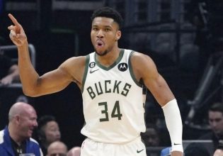 Αντετεκούνμπο: Του χορηγήθηκαν ενδοφλέβια υγρά λόγω αφυδάτωσης μετά το Game 4