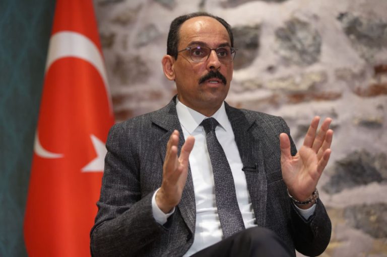 Καλίν: Είχαμε στήσει πριν τους σεισμούς μηχανισμό εξομάλυνσης με την Ελλάδα – Δεν τη βλέπουμε ως απειλή