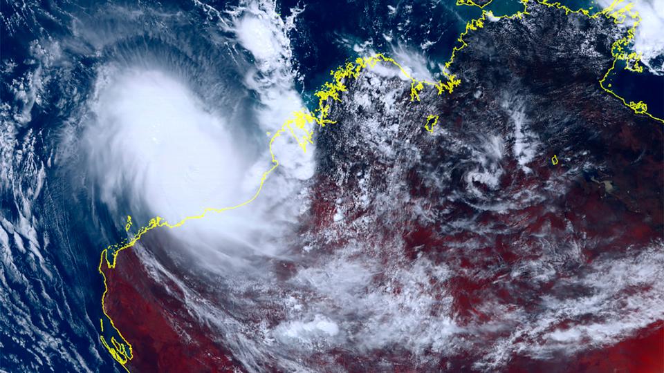 Κυκλώνας στην Αυστραλία: Ο «Ίλσα» πλήττει το δυτικό τμήμα της χώρας με ταχύτητες ρεκόρ έως και 288 χιλιομέτρων την ώρα