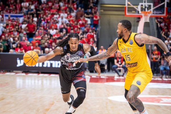 Η Χάποελ έκανε «πάρτι» κόντρα στην ΑΕΚ (91-51) – Στο final 4 οι Ισραηλινοί