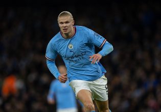 Ο Χάαλαντ παίζει… μόνος του για το «χρυσό παπούτσι»