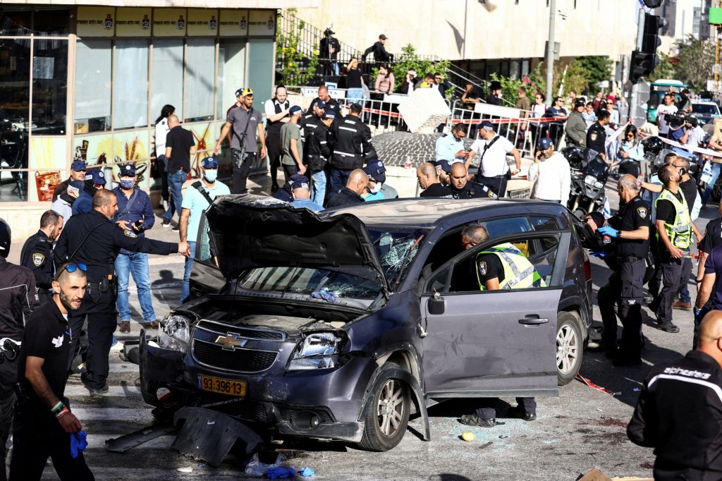 Ιερουσαλήμ: Αυτοκίνητο έπεσε πάνω σε πλήθος – «Εξουδετερώθηκε» ο δράστης