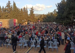 Live: Ο Δημήτρης Κουτσούμπας μιλά στο Σκοπευτήριο της Καισαριανής