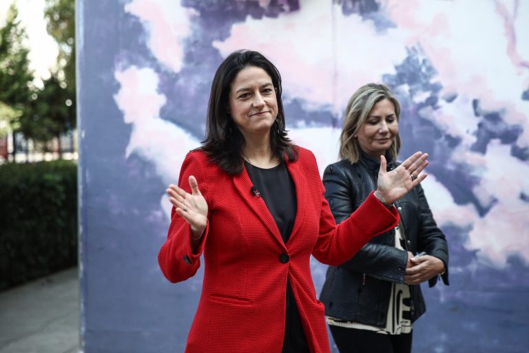 Και στο βάθος… κλήρωση: Τροπολογία Κεραμέως για την ακυβερνησία στα ΑΕΙ που φέρνει ο νόμος της