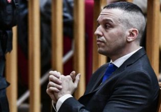 Οικονόμου για κόμμα Κασιδιάρη: «Αν χρειαστούν προσθήκες στη διάταξη, εδώ είμαστε»