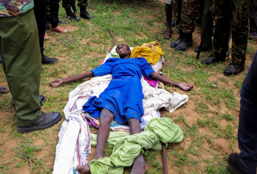 Κένυα: Νέες έρευνες για πτώματα πιστών που νήστεψαν μέχρι θανάτου