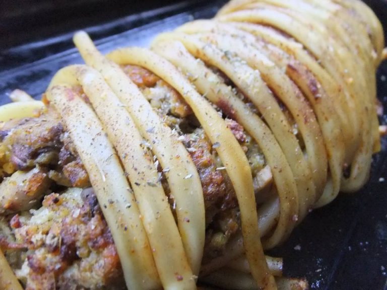 Vegan κοκορέτσι: Η «πειραγμένη» συνταγή του αγαπημένου πασχαλινού μεζέ