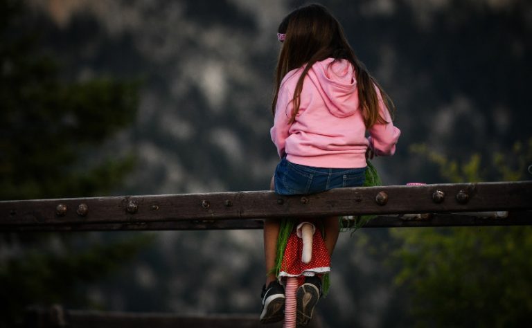 Ρέθυμνο: Το δράμα μιας ανήλικης που την απομάκρυναν από το σπίτι της για το… καλό της