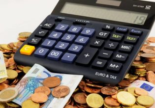 ΕΦΚΑ: «Ανοίγει» η ρύθμιση για τις 72 και 120 δόσεις