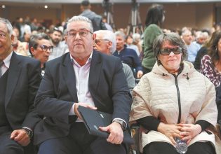 Οταν ο Περισσός παίρνει στελέχη από την Κουμουνδούρου