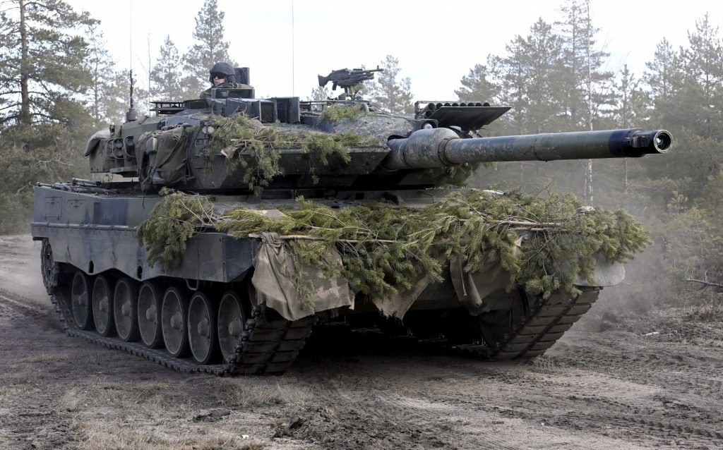 Ουκρανία: Σε λίγες ημέρες παραδίδει η Ισπανία 6 άρματα μάχης Leopard 2 στο Κίεβο