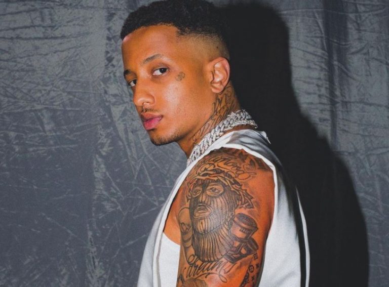 Light: Κάνω ψυχοθεραπεία τα τελευταία χρόνια