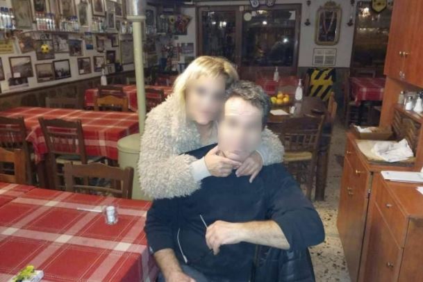 Μυτιλήνη: «Είμαι αλκοολική» ισχυρίζεται η 48χρονη που πυρπόλησε τον άνδρα της - Ξεσπούν οι συγγενείς του