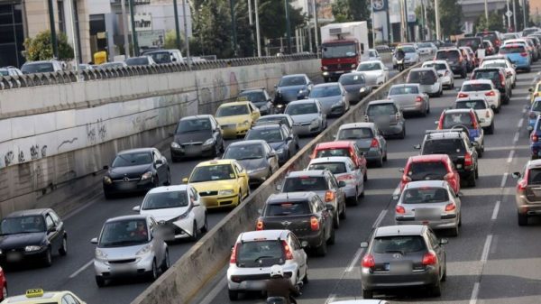 Πρωτομαγιά: Σε εξέλιξη η έξοδος για το τριήμερο – Που σημειώνονται καθυστερήσεις