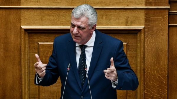 Μυλωνάκης: Έδωσα 25.000 ευρώ μαύρα «νταβατζιλίκι» στον Βελόπουλο